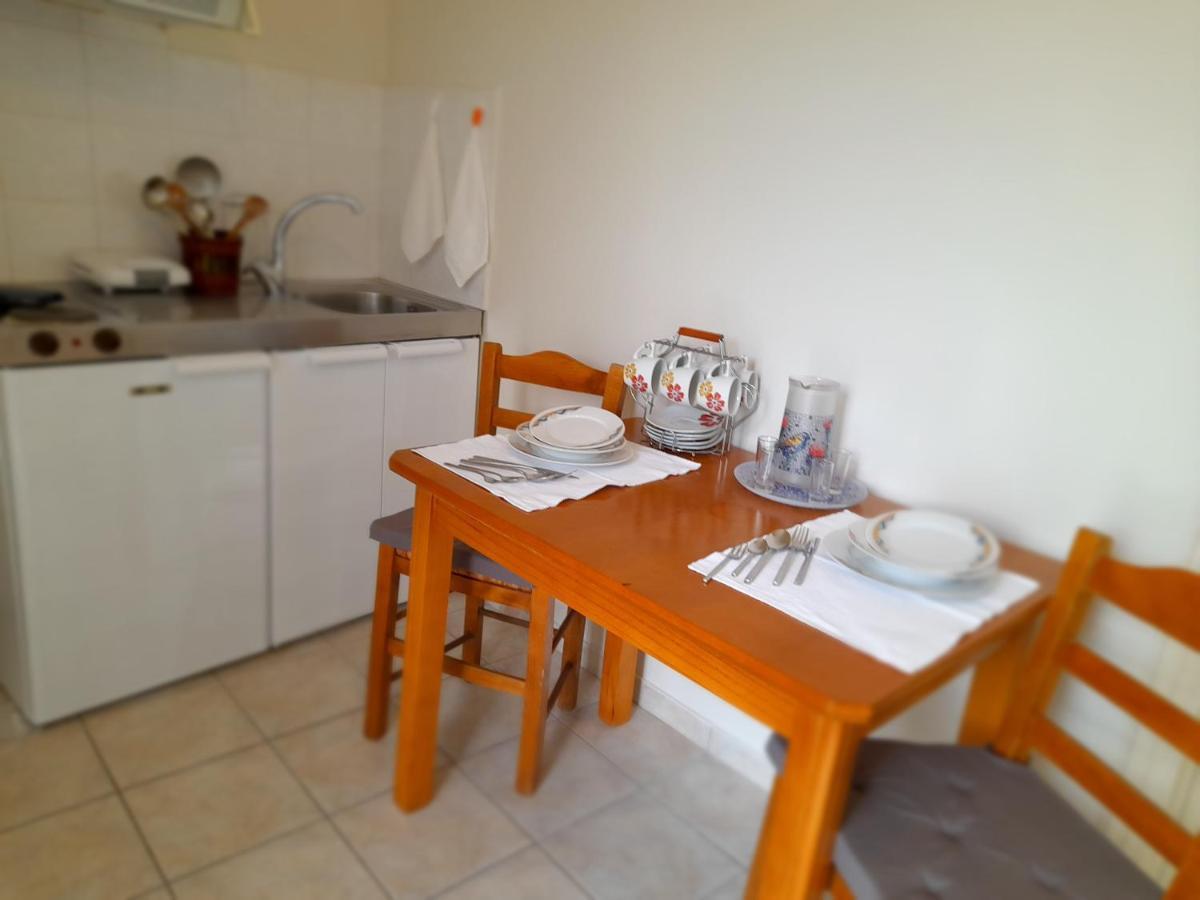 Irinis Apartment In Kalamata Ngoại thất bức ảnh